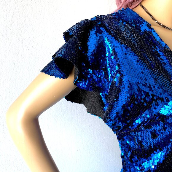 Blue Sequin Mini Dress Flutter Sleeves Disco Party Size Medium Statement Dress - Picture 4 of 9